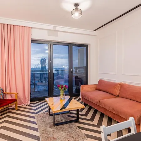 E&a Royal Luxury Apartments, - Skyline Apartment Bromberg