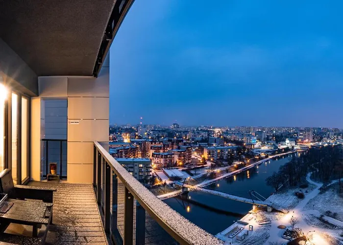 E&a Royal Luxury Apartments, - Skyline